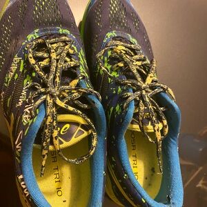 Asics Gel-Noosa Tri 10 Running Shoes Yellow/Blue/Green Size 9.5 Men's